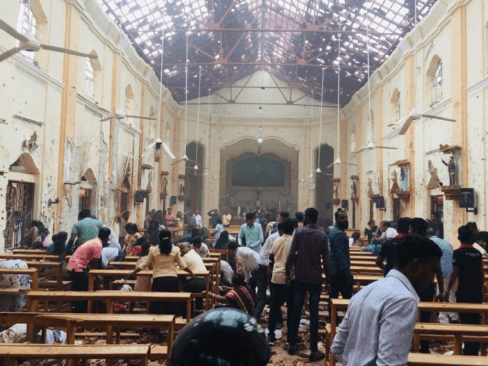 Серия взрывов на Шри-Ланке во время пасхальных торжеств